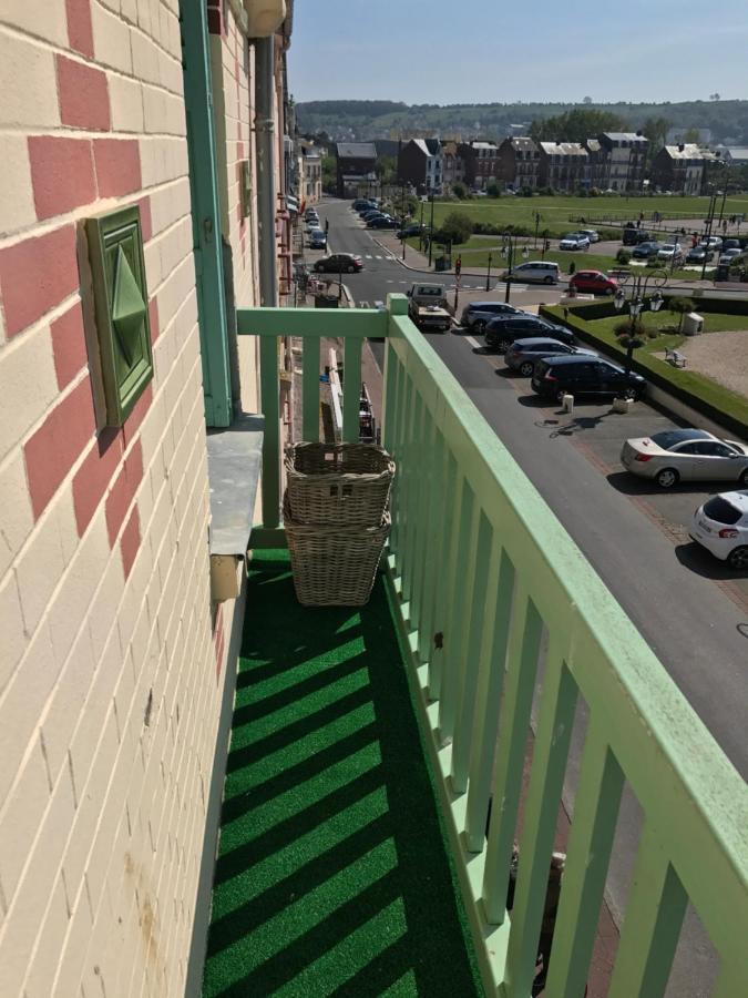 La Rieuse Pouet-Pouet Lägenhet Mers-les-Bains Exteriör bild